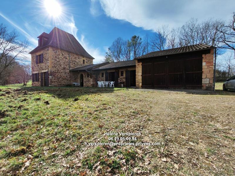 Maison - 181 m² - 8 pièces