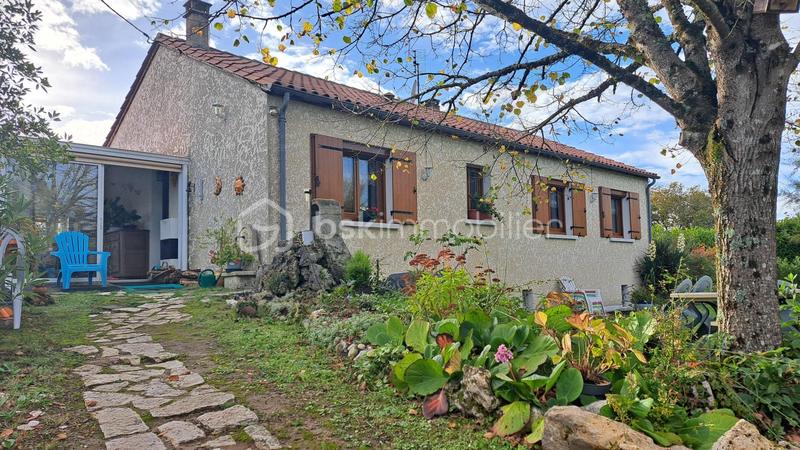 Maison - 121 m² - 5 pièces