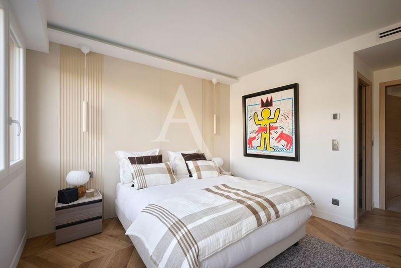 Appartement - 101 m² - 4 pièces