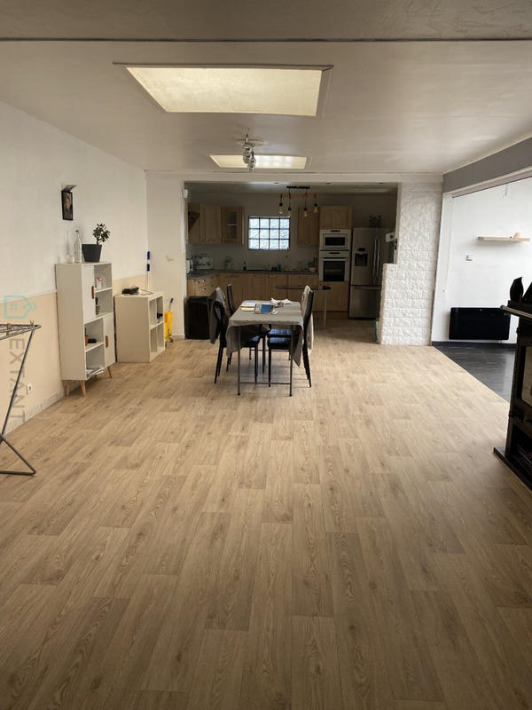 Maison - 165 m² - 8 pièces