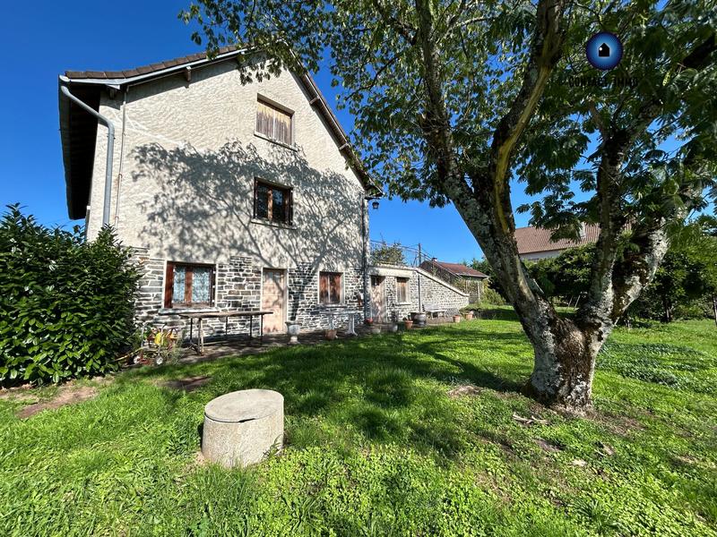 Maison ancienne - 213 m² - 5 pièces
