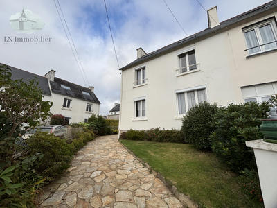 Maison - 85 m² - 4 pièces