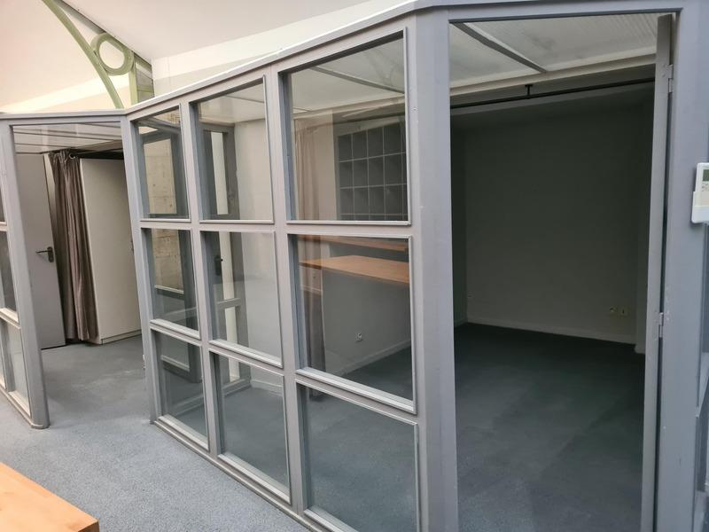 Loft - 120 m² - 4 pièces