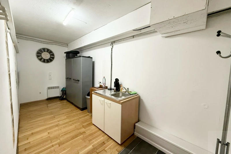 Maison - 263 m² - 8 pièces