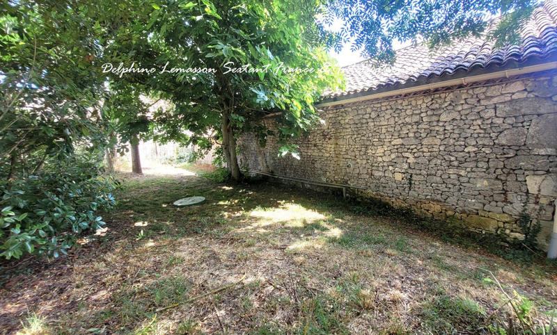 Maison - 240 m² - 9 pièces