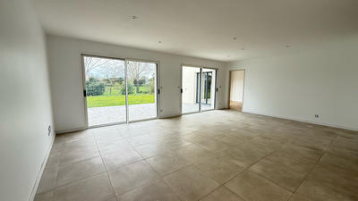 Maison - 136 m² - 6 pièces