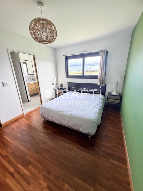 Maison - 165 m² - 7 pièces