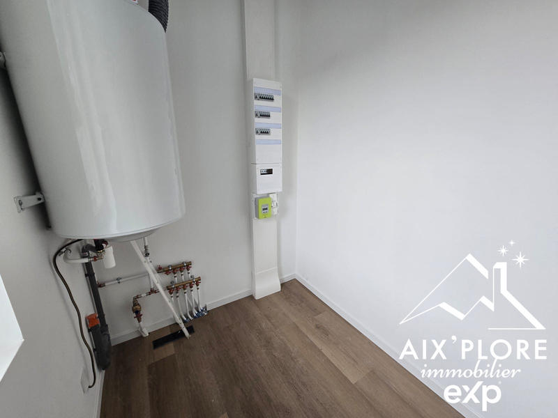 Appartement - 83 m² - 4 pièces