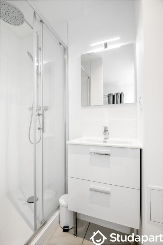 Chambre - 9 m² - 1 pièce