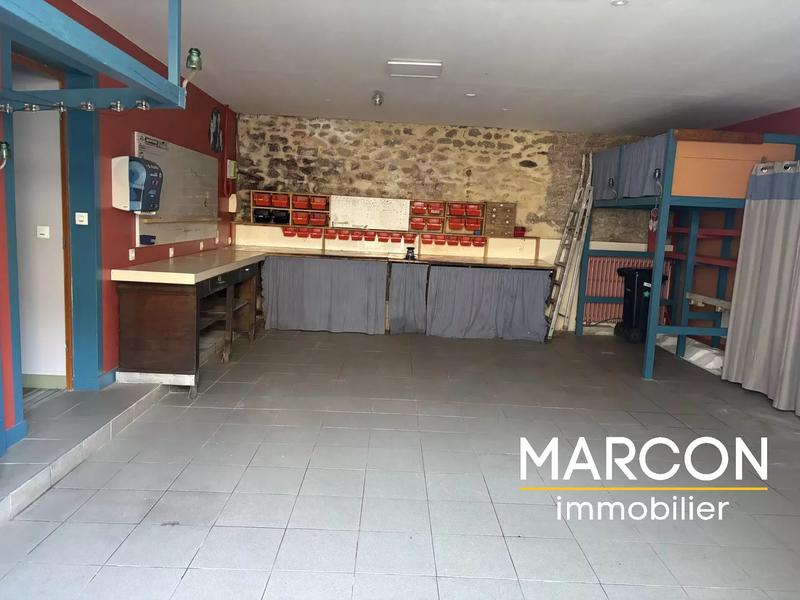 Maison - 175 m² - 6 pièces