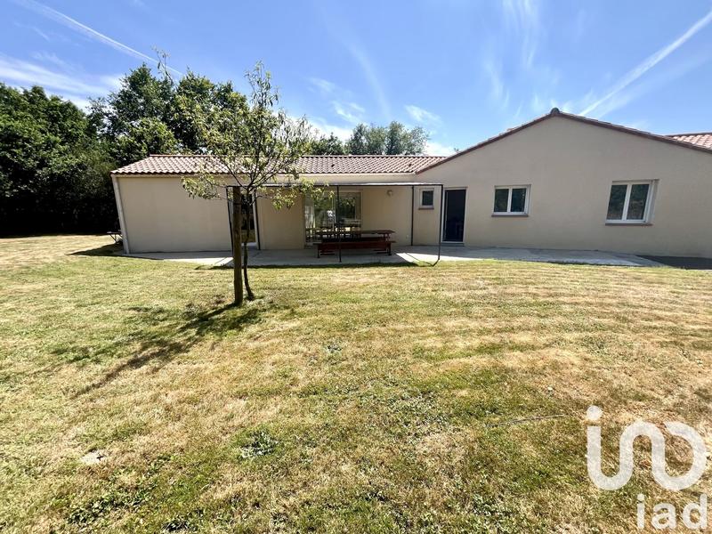 Maison - 176 m² - 8 pièces