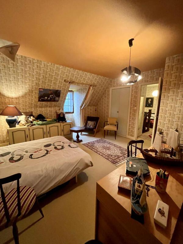 Maison - 177 m² - 6 pièces