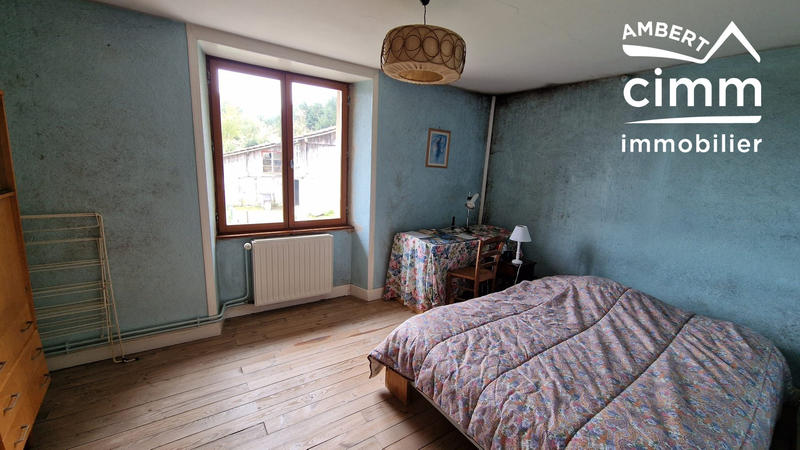 Maison - 88 m² - 7 pièces