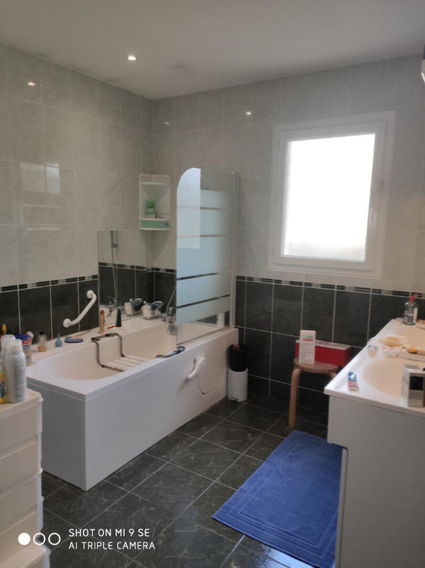 Maison - 190 m² - 9 pièces