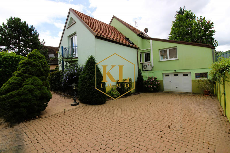 Maison contemporaine - 145 m² - 6 pièces