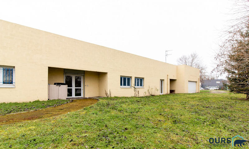 Local d'activités - 3 383 m²