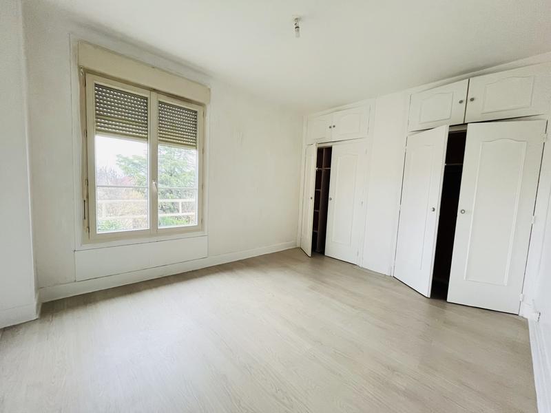 Appartement - 92 m² - 4 pièces
