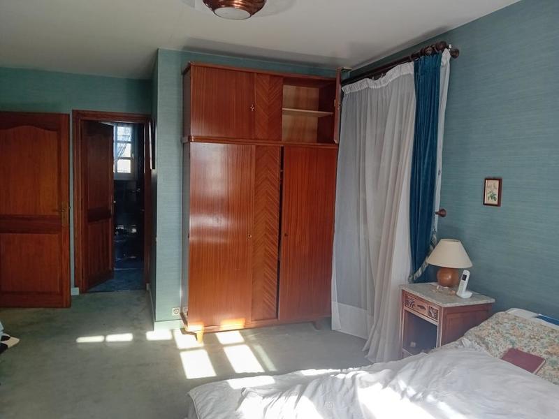 Maison - 211 m² - 6 pièces