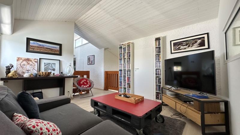 Villa - 205 m² - 10 pièces