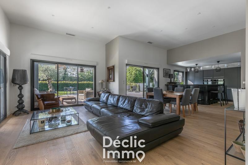 Maison - 150 m² - 5 pièces