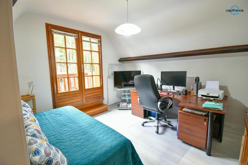 Maison - 187 m² - 7 pièces