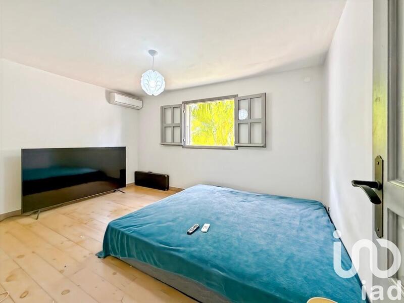 Maison - 200 m² - 6 pièces