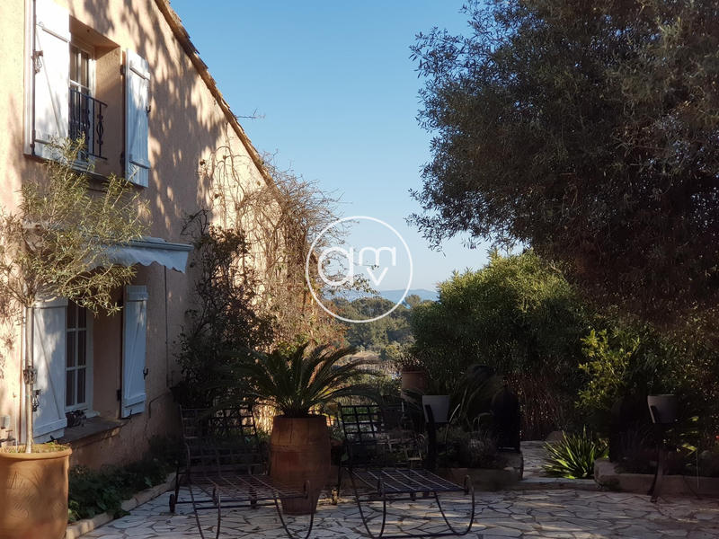 Maison - 126 m² - 5 pièces