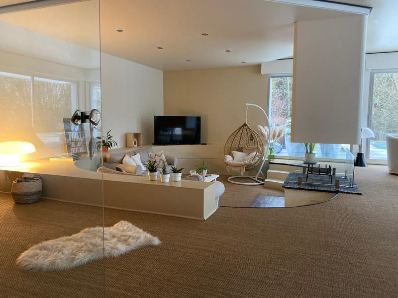 Maison - 300 m² - 11 pièces