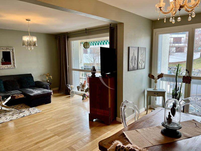 Appartement - 80 m² - 4 pièces