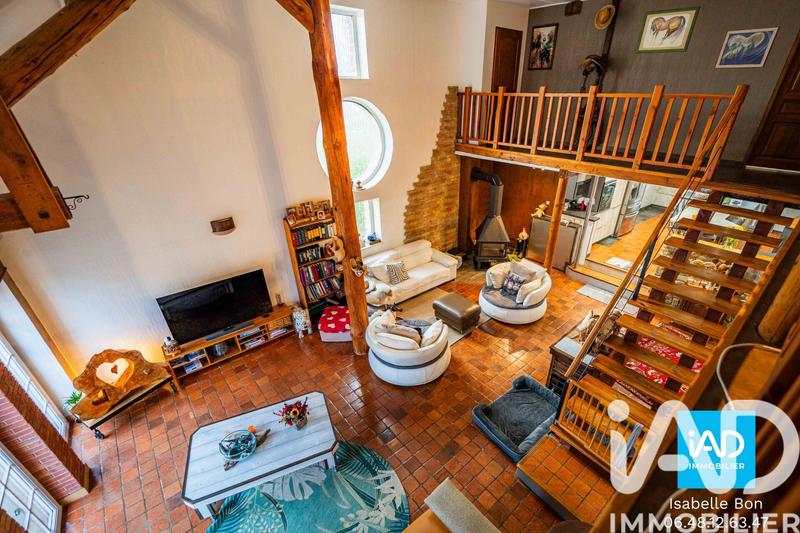 Maison de village - 321 m² - 8 pièces