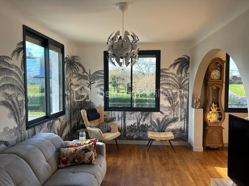 Maison - 143 m² - 6 pièces