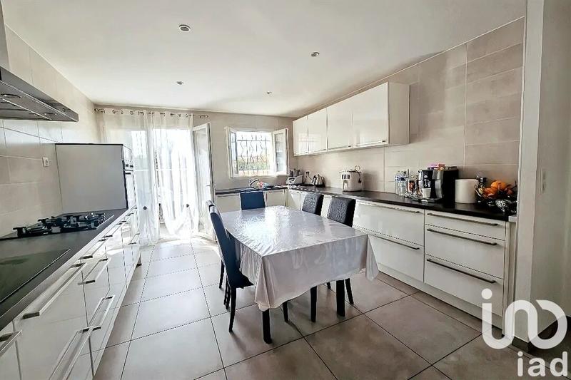 Maison - 106 m² - 5 pièces