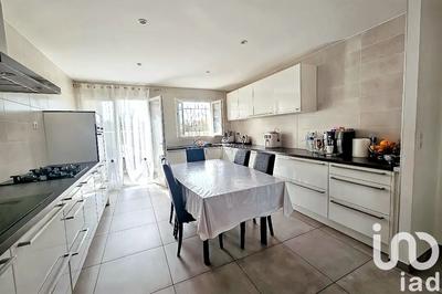 Maison - 106 m² - 5 pièces