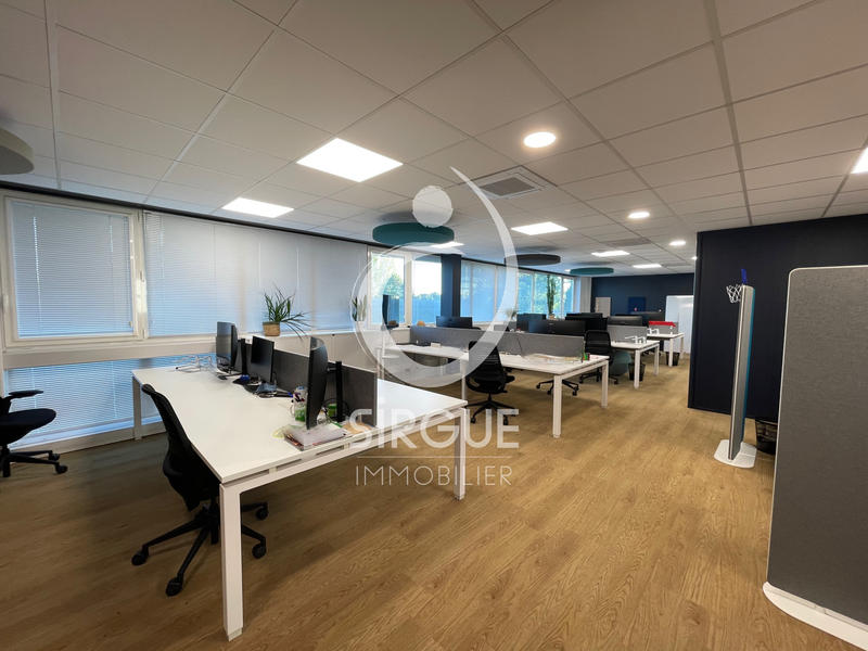 Local commercial - 700 m²