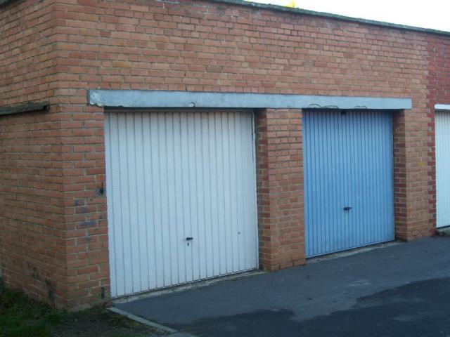 Maison - 90 m² - 1 pièce