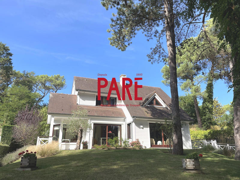 Maison - 167 m² - 8 pièces