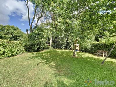 Maison - 248 m² - 6 pièces