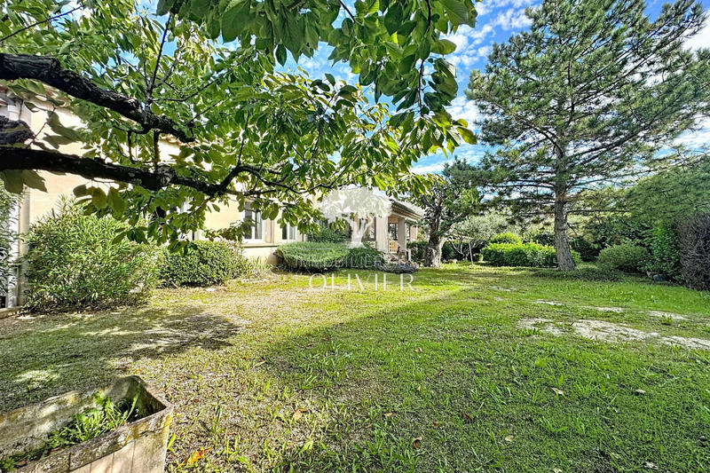 Maison - 136 m² - 5 pièces