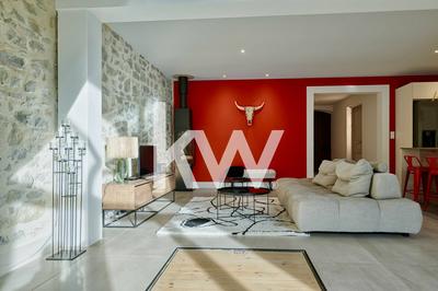 Maison - 166 m² - 6 pièces