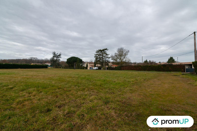 Terrain de loisirs - 2 078 m²