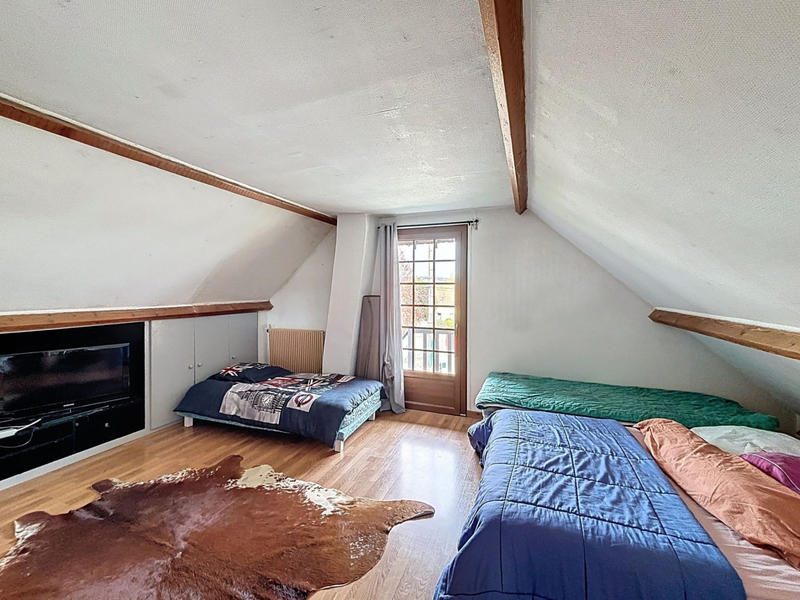 Maison - 98 m² - 5 pièces