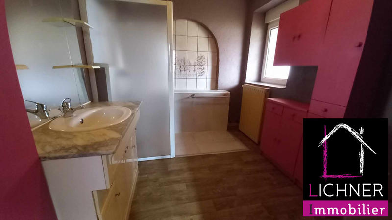 Maison - 84 m² - 5 pièces