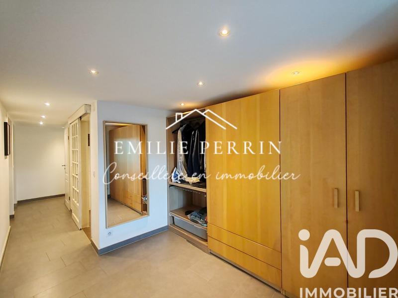 Maison de campagne - 275 m² - 10 pièces