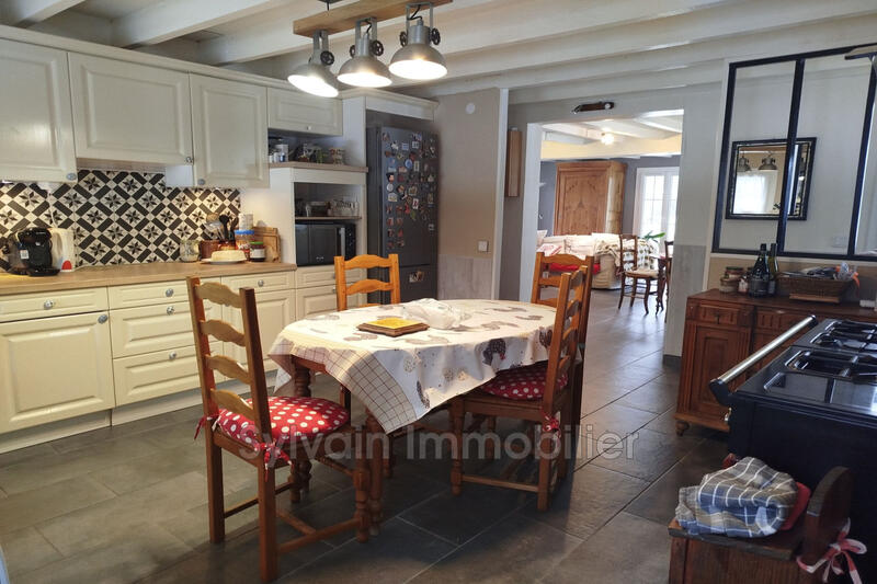 Maison - 171 m² - 6 pièces