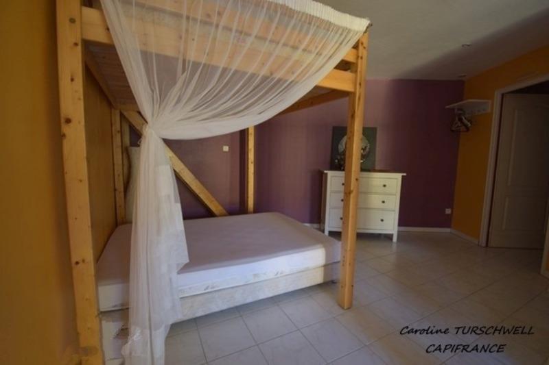 Villa - 197 m² - 7 pièces