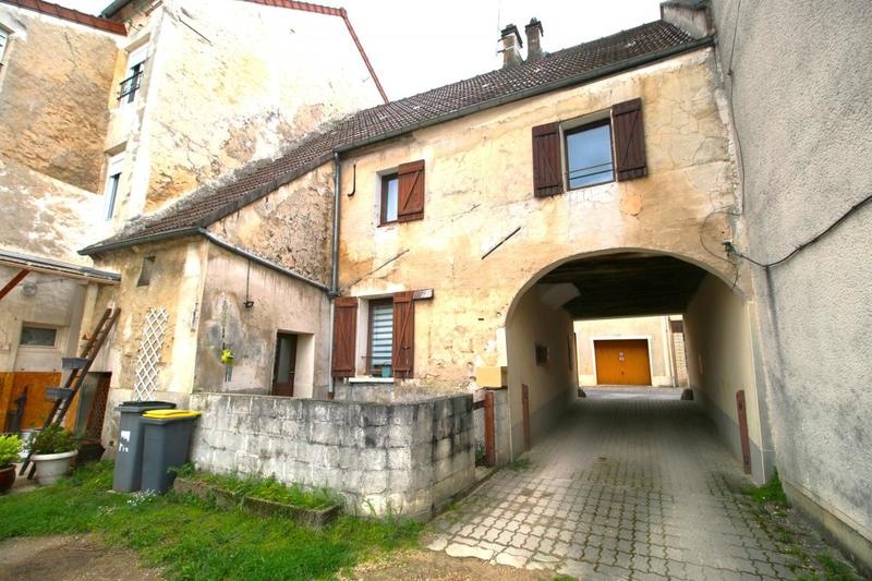 Maison - 102 m² - 4 pièces