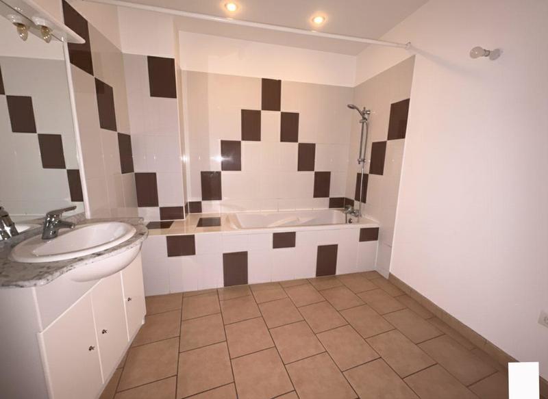 Appartement - 88 m² - 3 pièces