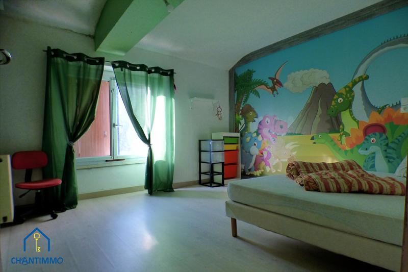 Maison - 141 m² - 7 pièces