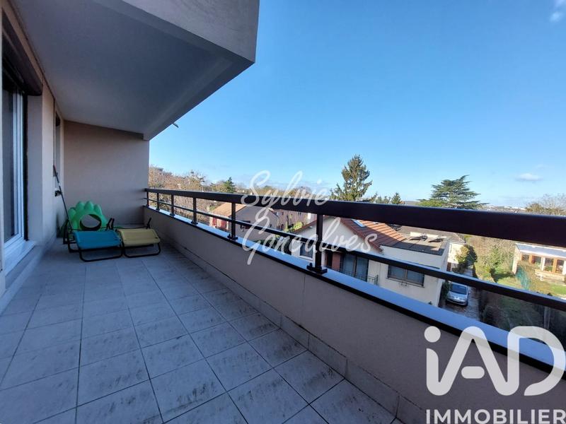 Appartement - 83 m² - 4 pièces