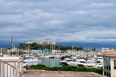 Appartement - 83 m² - 4 pièces